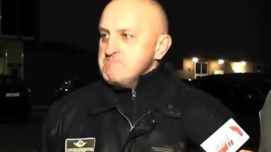 Wzruszony Marian Kowalski mówi o "kur..." w teatrze