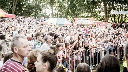 XVI Ogólnopolskie Spotkania Kowali w Wojciechowie: Koncert przy wieży ariańskiej