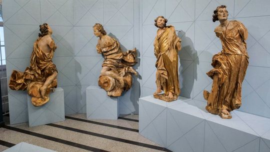 XVIII-wieczne rzeźby od lat leżały w magazynie na KUL. Teraz można je zobaczyć [zdjęcia]