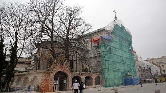 XVIII wiek wraca na fasadę kościoła w centrum Lublina. Efekty mogą zaskoczyć [zdjęcia]