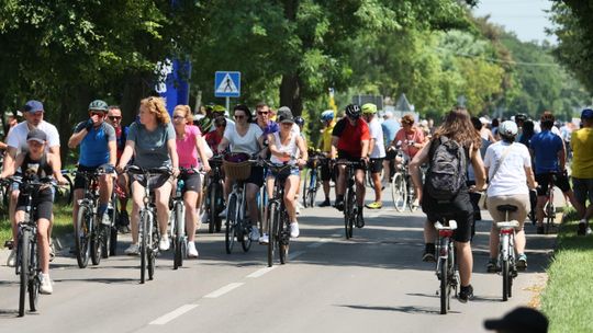 XXX Święto Roweru w Lubartowie i tysiące miłośników dwóch kółek XXX Święto Roweru w Lubartowie i tysiące miłośników dwóch kółek