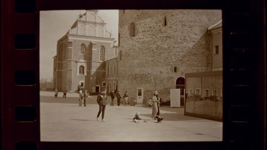 Z 61-letnim Olympusem Pen F po lubelskim Starym Mieście