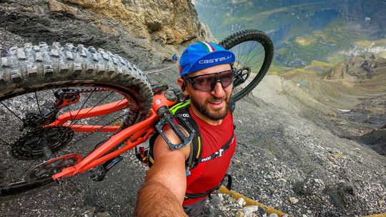 Z Krasnegostawu do banku w Szwajcarii. Jego wybór: praca dla życia, a nie życie dla pracy