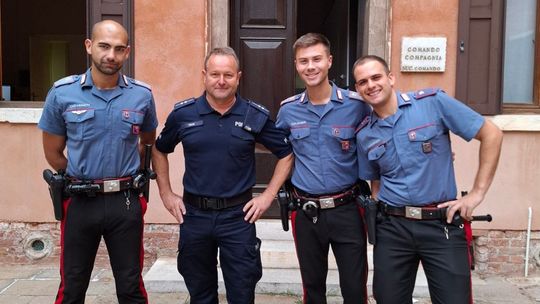 Z Lublina do Wenecji. Lubelski policjant pomaga miejscowym funkcjonariuszom