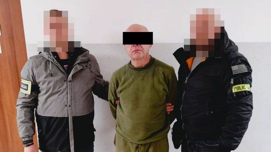 Z nożem na kompana od kieliszka