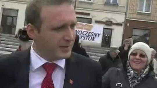 Z posła Ruchu Palikota śmieje się cała Polska (wideo)