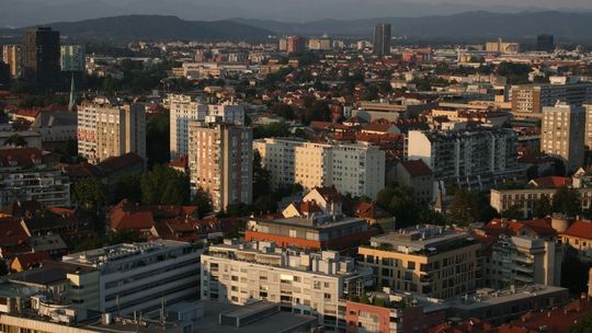 Z powodu pandemii w Słowenii od dziś godzina policyjna