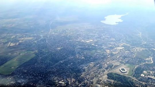Z Warszawy do Lublina w 28 minut. Internauta nakręcił cały lot [wideo]