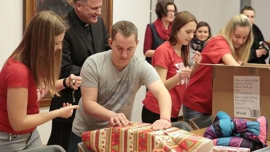 Za 100 dni Szlachetna Paczka. Potrzeba wolontariuszy