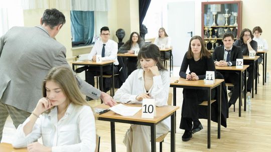Za godzinę zaczyna się matura 2023. Ostatni moment na zebranie myśli