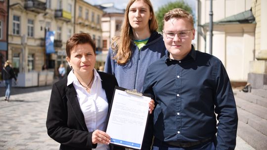 Za ile i po co? Członkowie Nowoczesnej pytają o Piknik 800+ w Lublinie