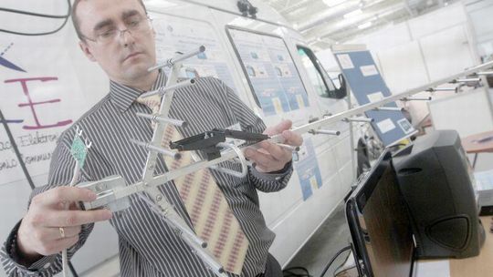 Za niecały miesiąc koniec z analogową telewizją. Czas na cyfrową