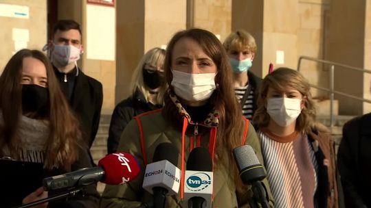 "Za parę miesięcy będziemy mieli epidemię depresji i samobójstw". Apel Lewicy do rządu