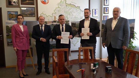 Za trzy lata powiat przyjmie interesantów w nowej siedzibie 