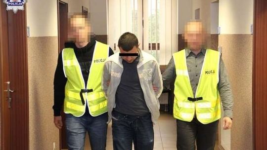 Zaatakował pracownika stacji, bo nie przyjął od niego pieniędzy