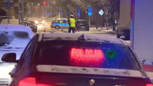 Zaatakował żonę siekierą i uciekł. Zabójstwo w centrum Częstochowy