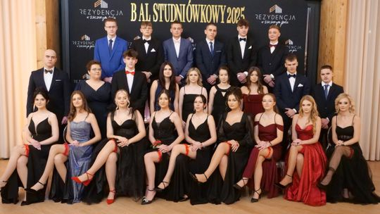 Zabawa do białego rana. Studniówka XIV Liceum Ogólnokształcącego im. Zbigniewa Herberta w Lublinie