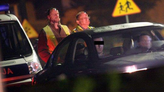 Zabita 19-latka przyczyniła się do wypadku? "Policjant nie musi być współwinny" (wideo)