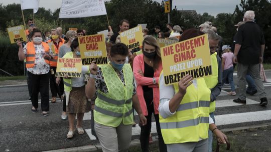 Zablokowali drogi i pieniądze na chodniki się znalazły