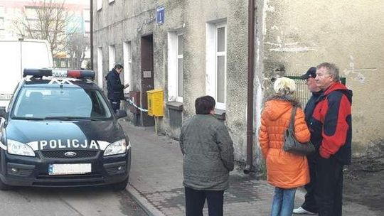 Zabójstwo: Halo, policja? Zabiłem swojego ojca 