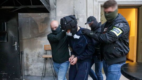 Zabójstwo na UW: Decyzja sądu i ustalenia prokuratury 