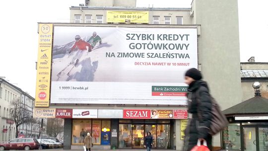 Zabrakło głosu. Pedet poczeka miesiąc dłużej