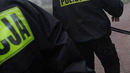 Zabrali przechodniowi kurtkę i czapkę