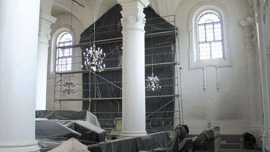 Zabytkowa synagoga w rękach górali