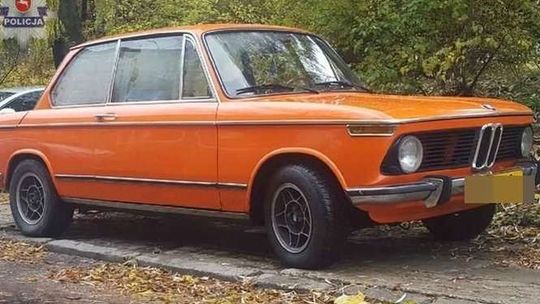 Zabytkowe BMW zniknęło z warsztatu. 29-latek jeździł nim po mieście