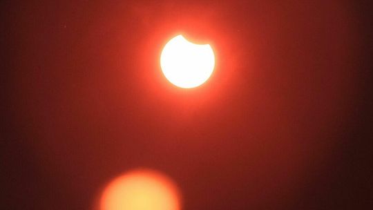 Zaćmienie Słońca 2021. Zobaczcie, co było widać z Lublina [zdjęcia]