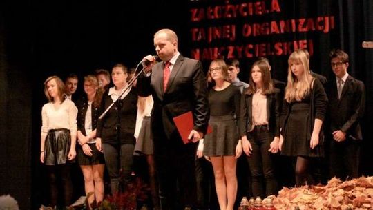 Zaduszki Historyczne w Puławach. Upamiętnili nauczycieli tajnego nauczania