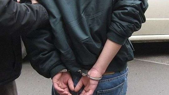 Zadzwonił i powiedział, że podłożył bombę w klasztorze