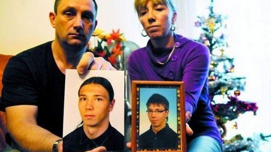 \"Zagrajmy w pewną grę... Gdzie jest Krzysiu?”