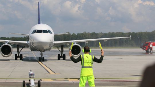 Zakaz lotów z 43 krajów do Polski z powodu koronawirusa. Nowe rozporządzenie