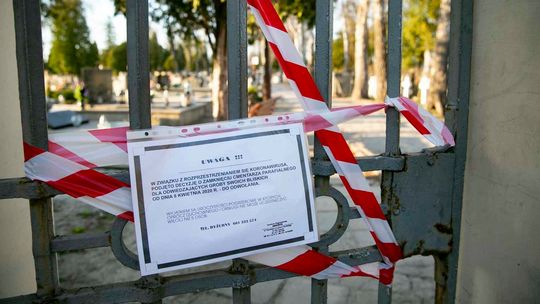 Zakaz wstępu na cmentarze w Zamościu