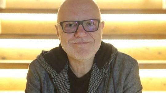 "Zakochany w Cohenie". Rozmowa z Danielem Wyszogrodzkim