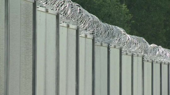 Zakończono budowę zapory na granicy z Białorusią. "Nielegalne przedostanie się do Polski jest niemożliwe"