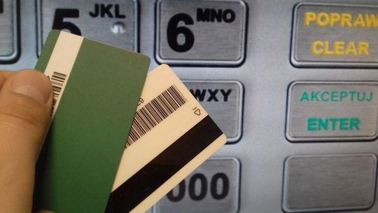 Zakupy cudzą kartą się nie opłaciły. Teraz zapłacą zdecydowanie więcej