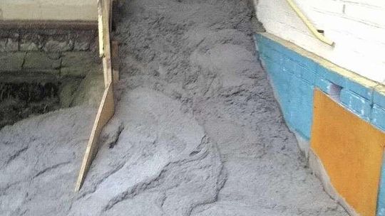 Zalali wejścia do domu 90-latkom. Urzędnicy dwa miesiące analizowali sprawę. Co postanowili?