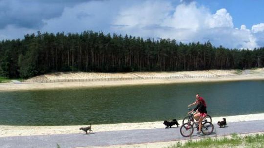 Zalew w Józefowie prawie jak park rozrywki