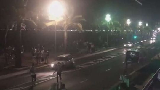 Zamach w Nicei: Arena Lublin dziś w barwach Francji