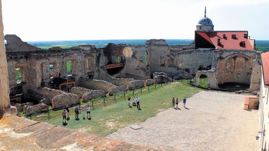 Zamek w Janowcu czekają zmiany. Będzie częściowa rekonstrukcja