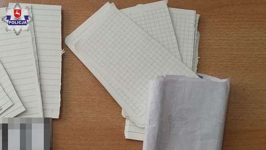 Zamiast pieniędzy były pocięte kartki. Musiał być zaskoczony, gdy dowiedział się kto to zrobił