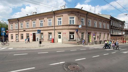 Zamiast sklepów będzie pomoc społeczna