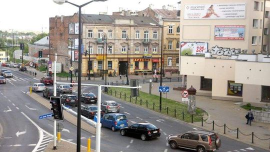 Zamknęli ul. Narutowicza. Dramatu nie było (wideo)