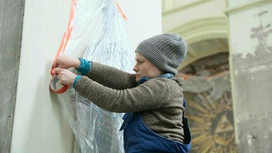 Zamknięty kościół w Lublinie. Prace na wysokościach