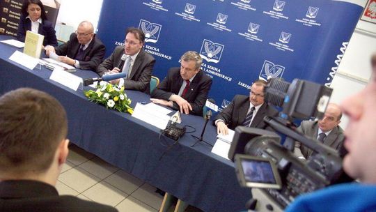 Zamojska szkoła w konsorcjum. Wsparcie dla absolwentów