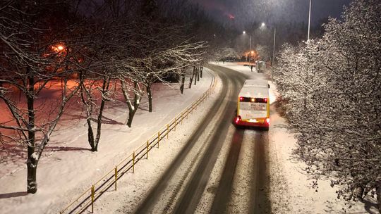 Zamość pod śniegiem. Drogowcy: Nie daliśmy się zaskoczyć