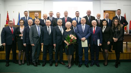 Zamość: Prezydent ślubował, radni wybrali nowego przewodniczącego [zdjęcia]