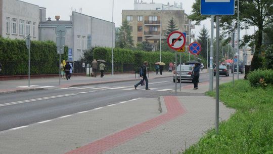 Zamość: Zatoki autobusowe są, tylko autobusów brak